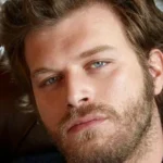 دانلود رمان در آغوش شیطان